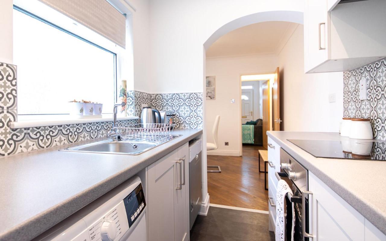Bright 3 Bedroom Townhouse Near City Centre NWI Eksteriør bilde